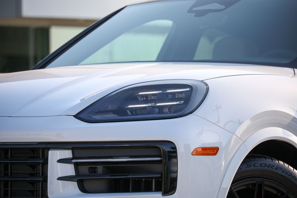 2026 Porsche Cayenne Coupe Base