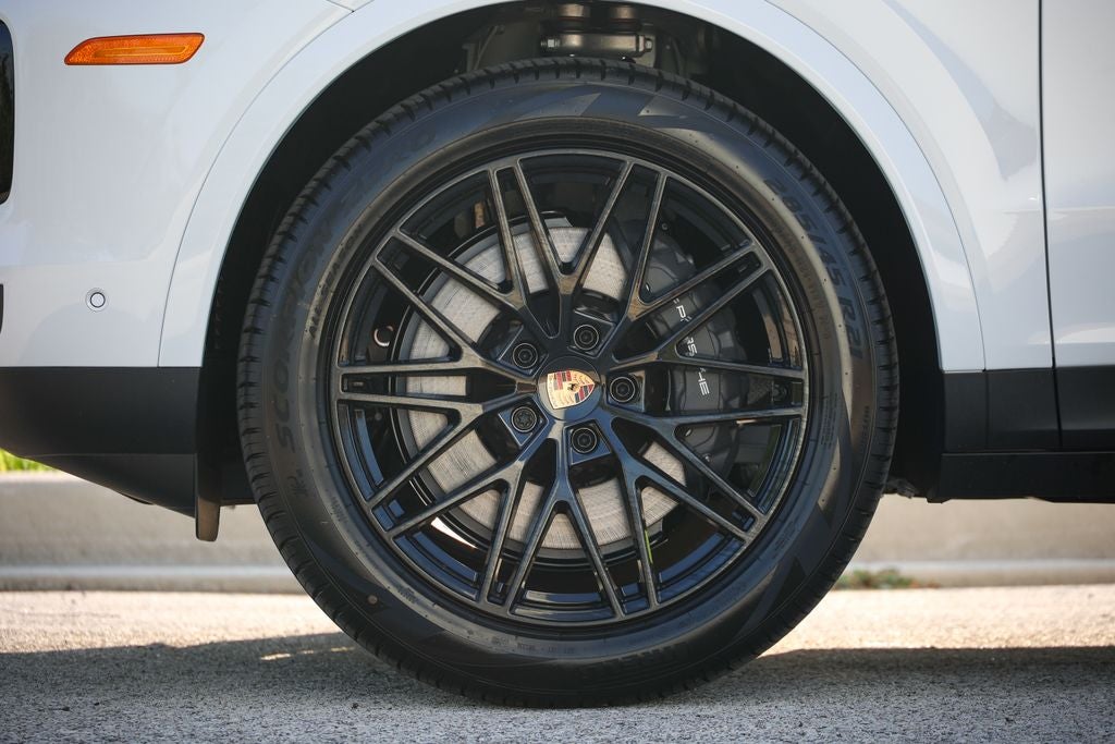 2026 Porsche Cayenne Coupe Base