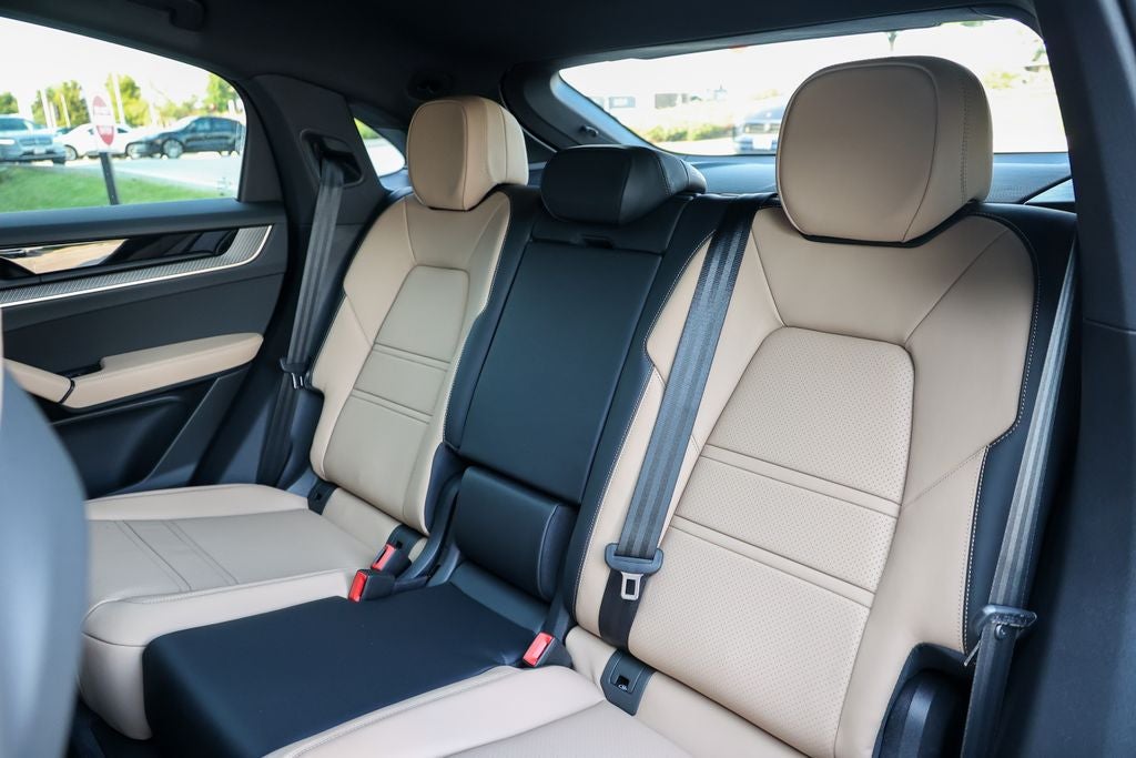 2026 Porsche Cayenne Coupe Base