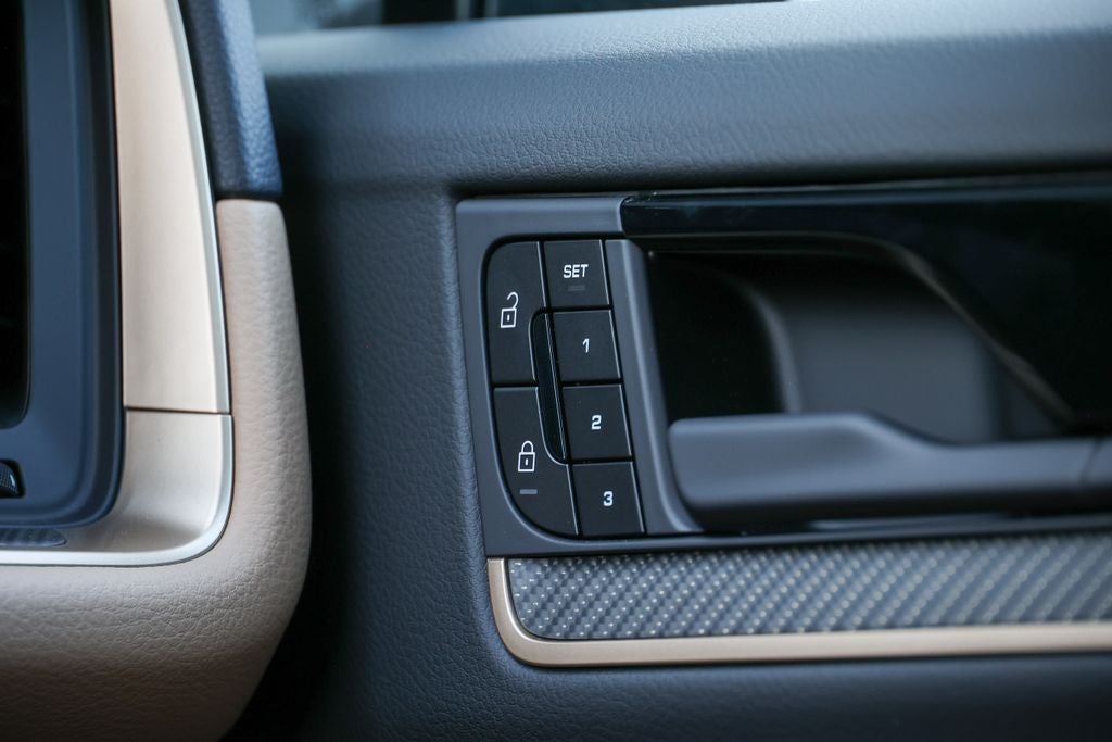 2026 Porsche Cayenne Coupe Base