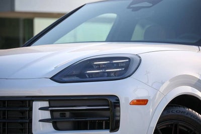 2026 Porsche Cayenne Coupe Base