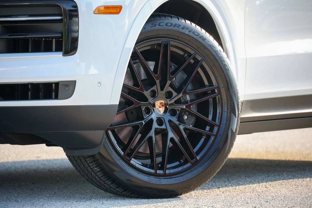 2026 Porsche Cayenne Coupe Base