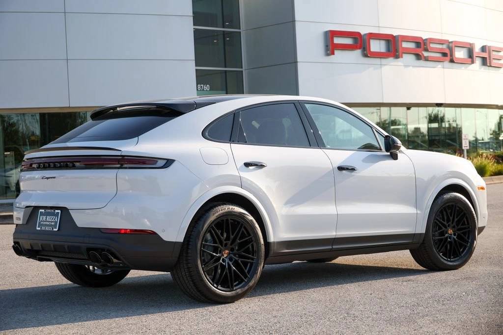 2026 Porsche Cayenne Coupe Base