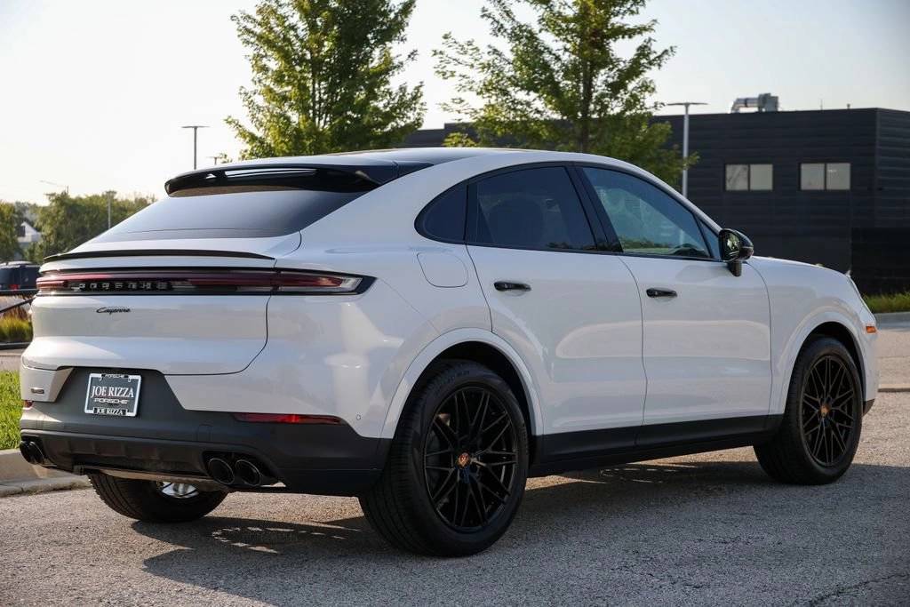 2026 Porsche Cayenne Coupe Base