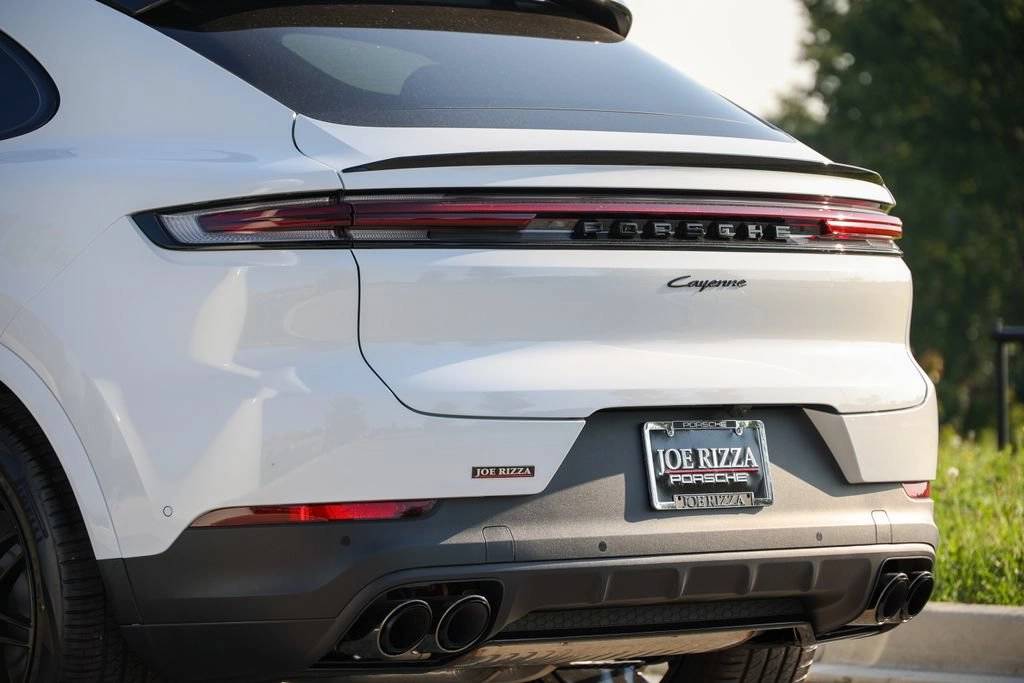 2026 Porsche Cayenne Coupe Base