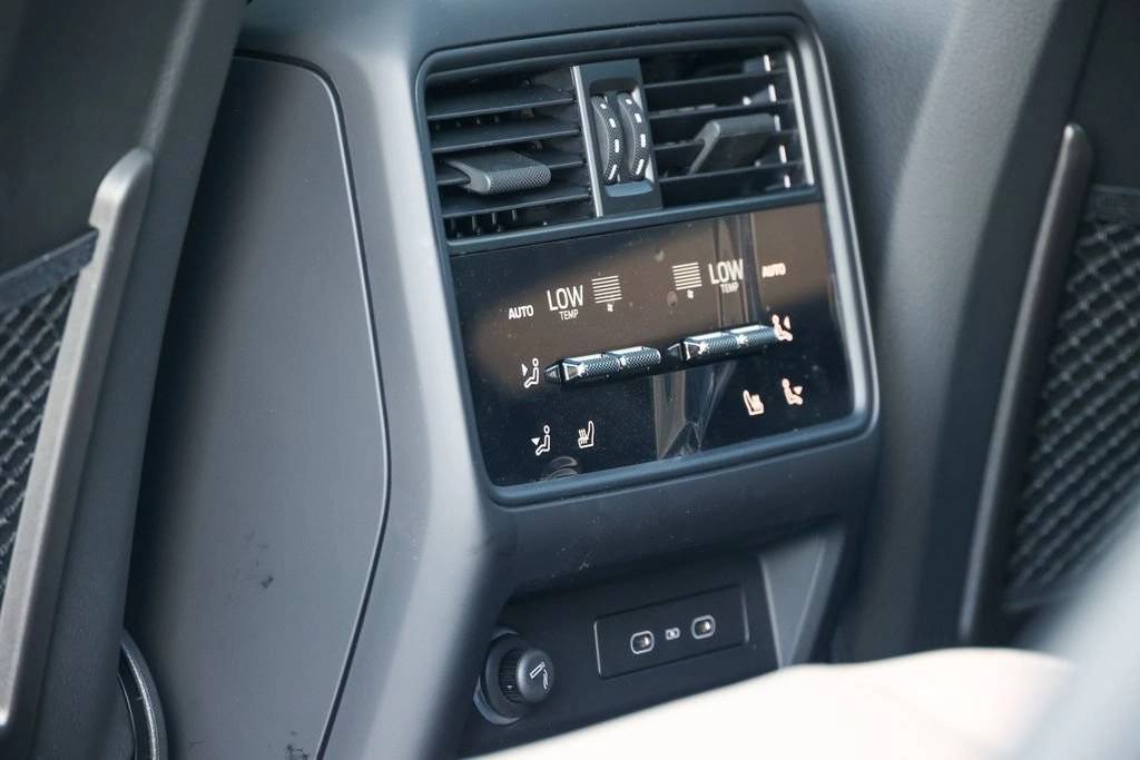 2026 Porsche Cayenne Coupe Base