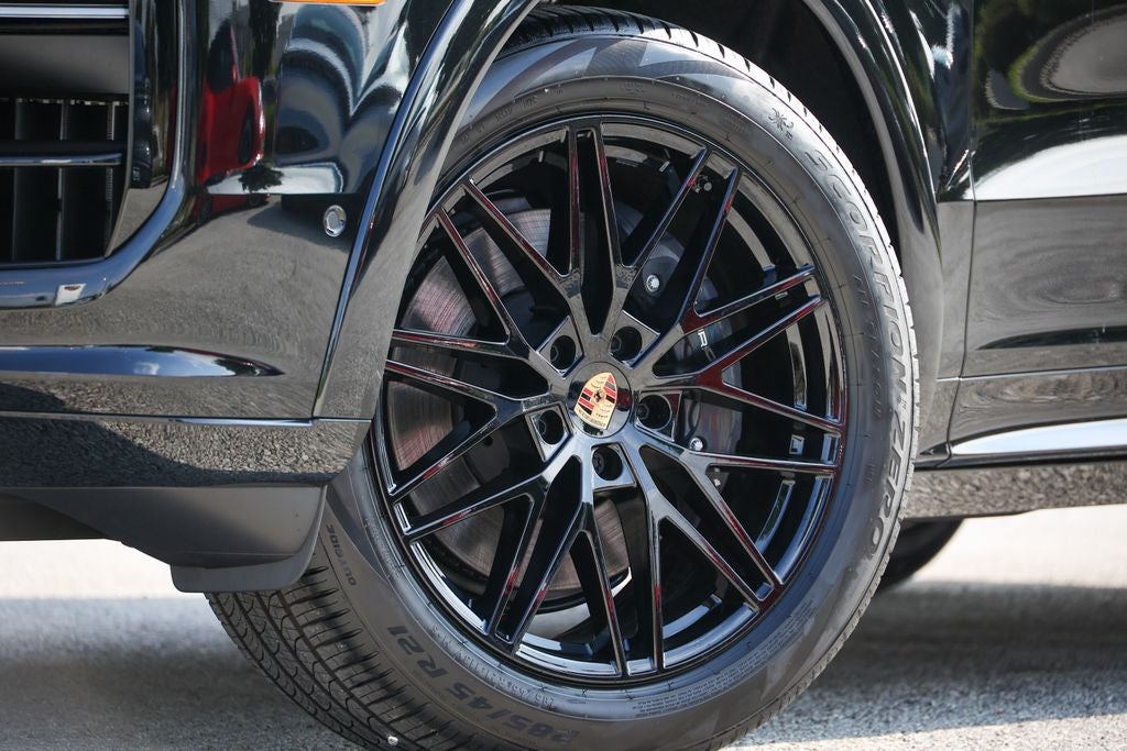 2026 Porsche Cayenne Coupe Base