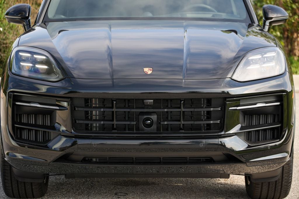 2026 Porsche Cayenne Coupe Base