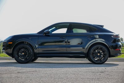 2026 Porsche Cayenne Coupe Base
