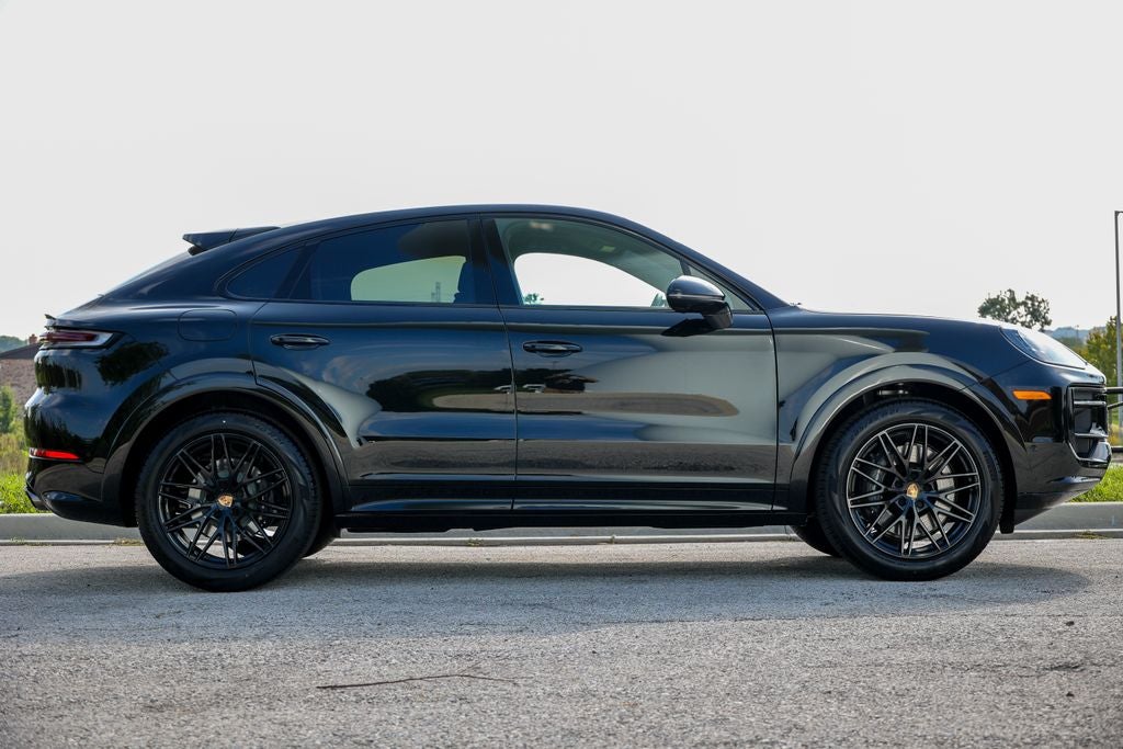2026 Porsche Cayenne Coupe Base