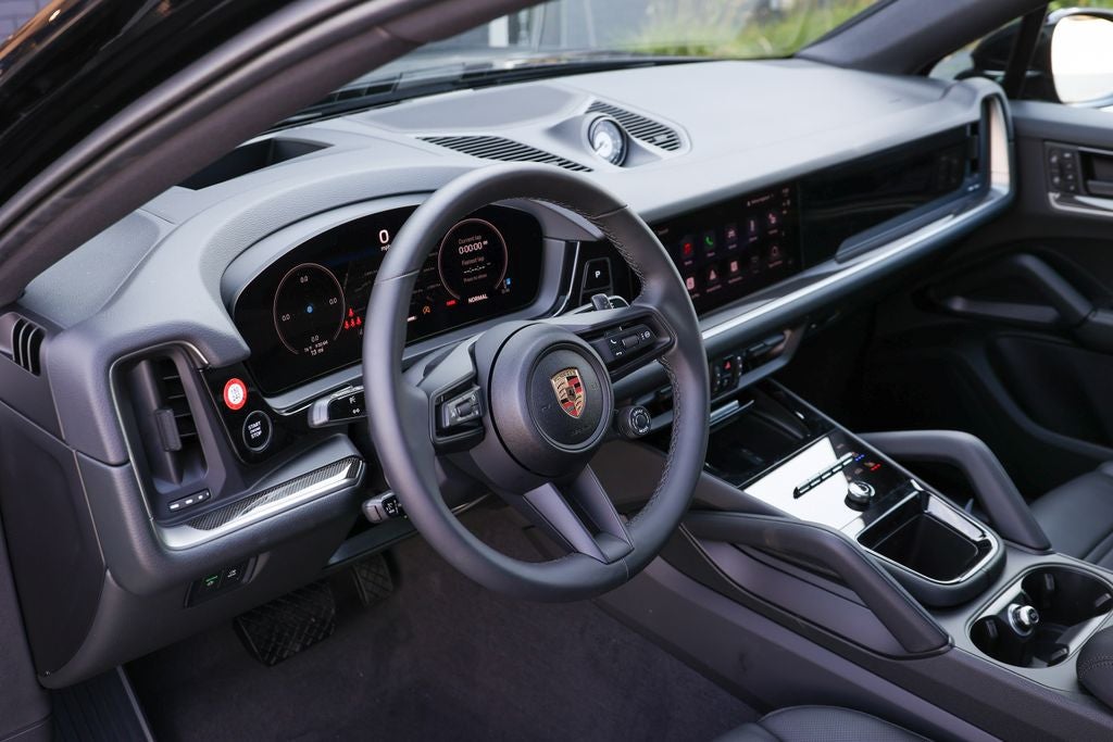 2026 Porsche Cayenne Coupe Base