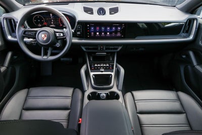 2026 Porsche Cayenne Coupe Base
