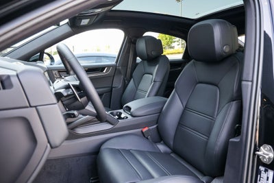 2026 Porsche Cayenne Coupe Base