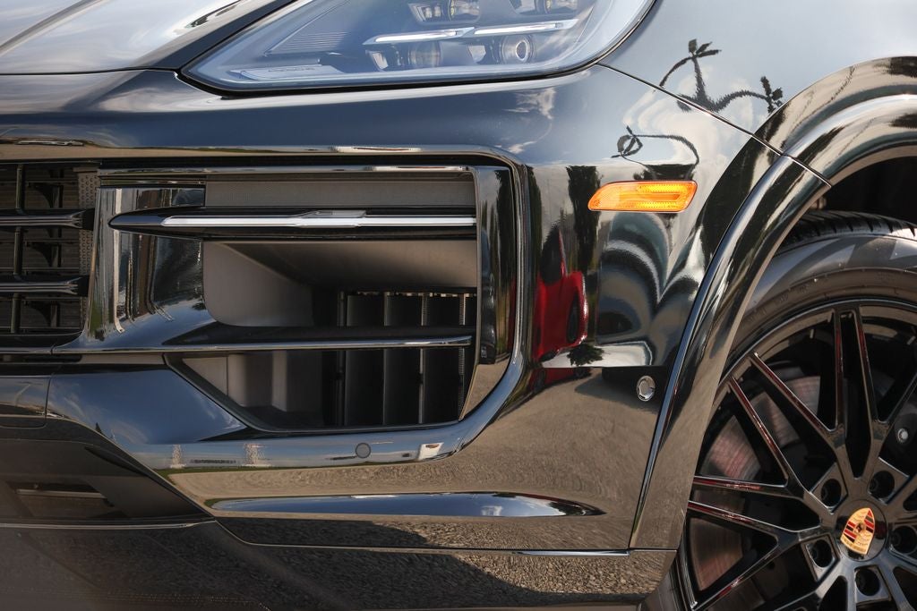 2026 Porsche Cayenne Coupe Base