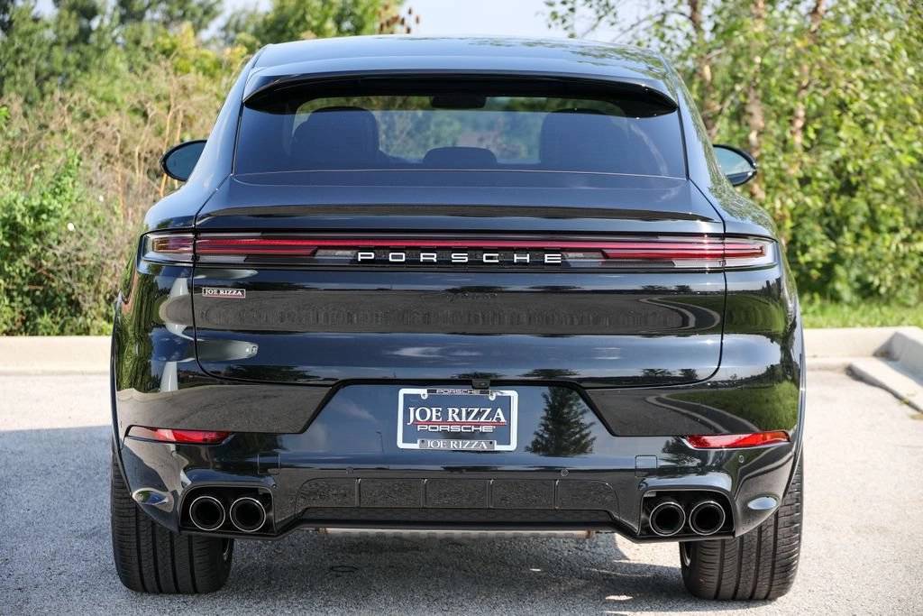 2026 Porsche Cayenne Coupe Base