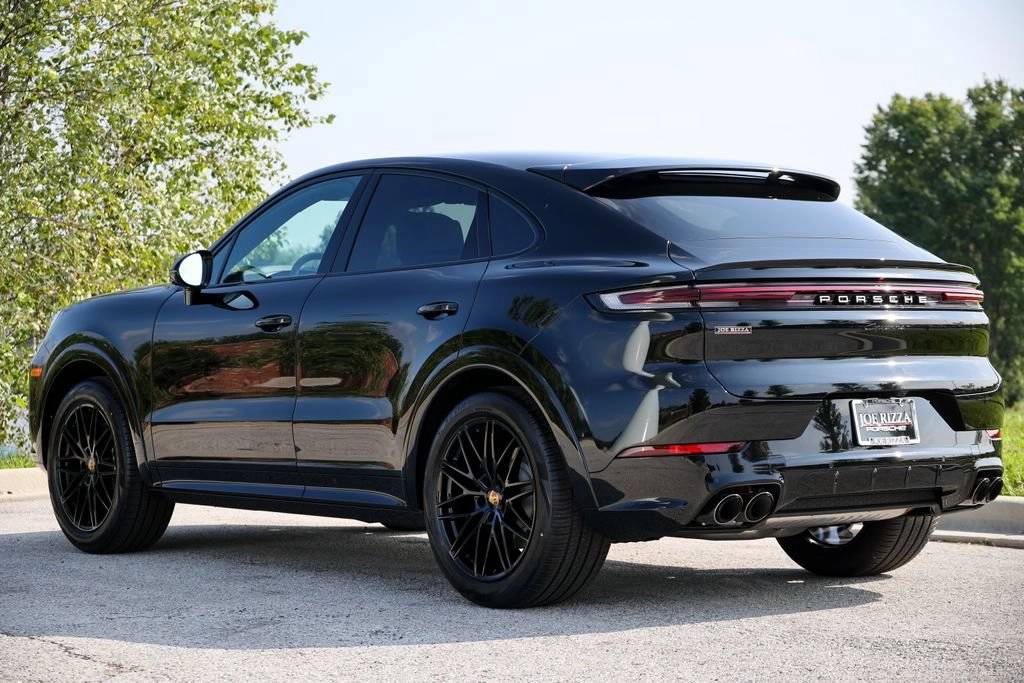 2026 Porsche Cayenne Coupe Base