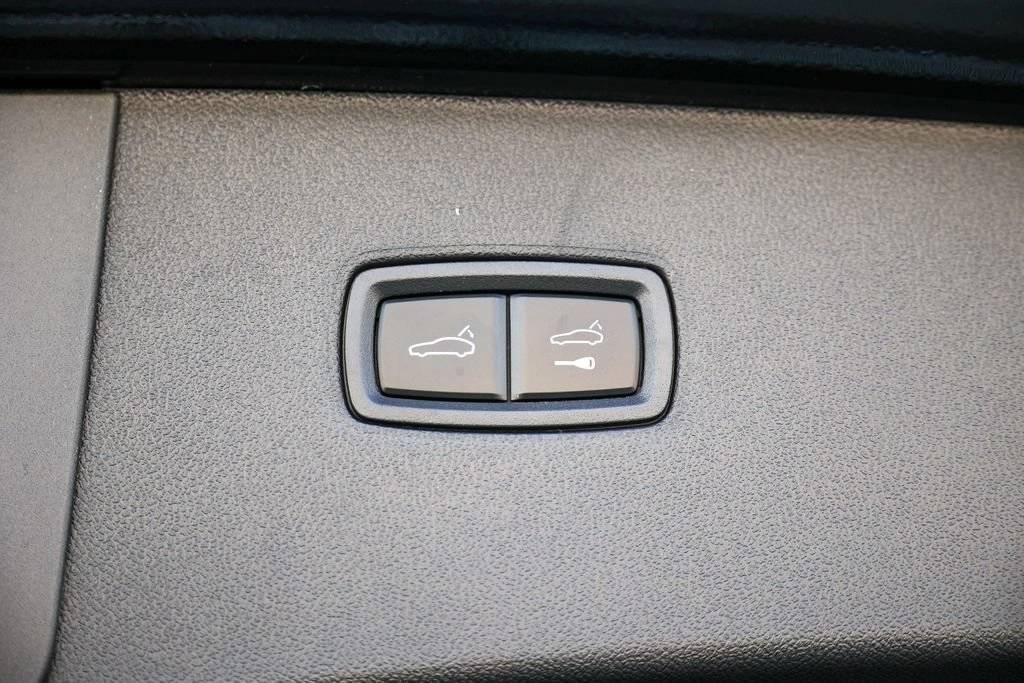2026 Porsche Cayenne Coupe Base