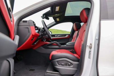 2026 Porsche Cayenne Coupe Base