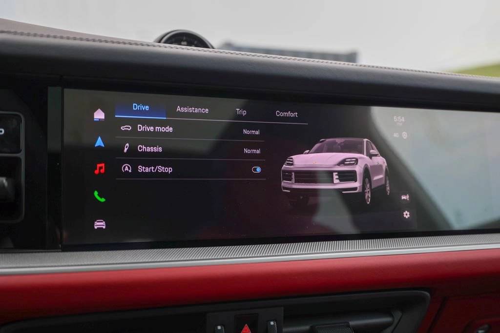 2026 Porsche Cayenne Coupe Base