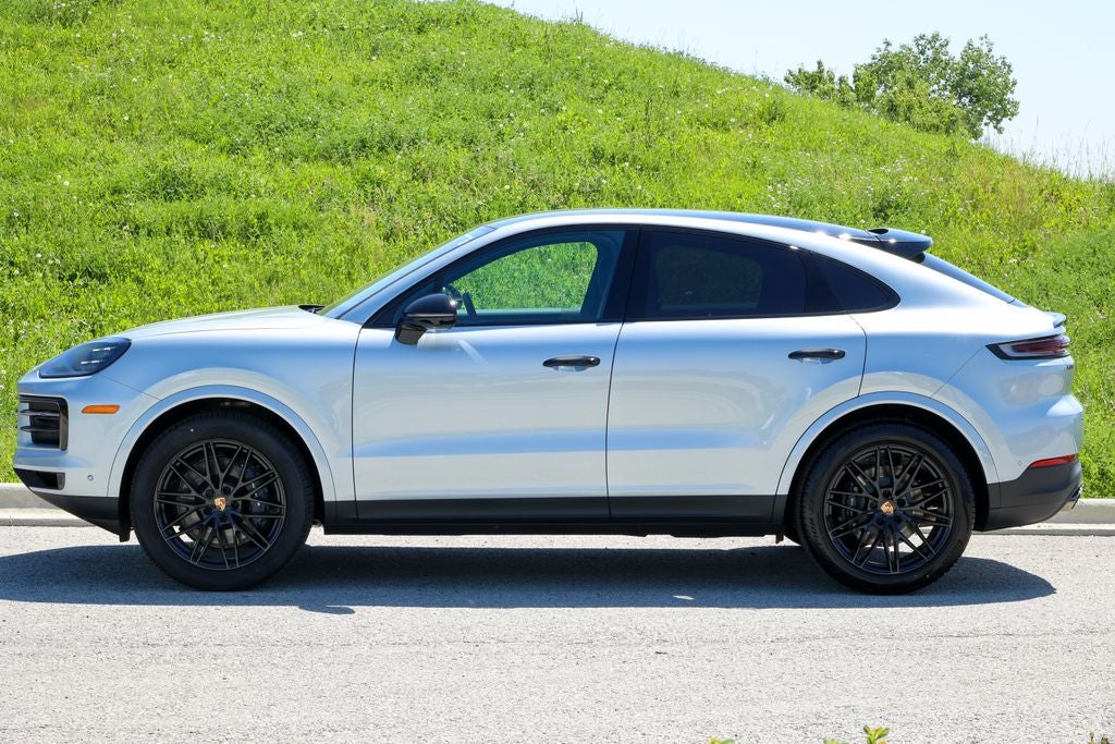 2026 Porsche Cayenne Coupe Base