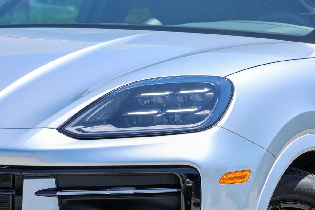 2026 Porsche Cayenne Coupe Base