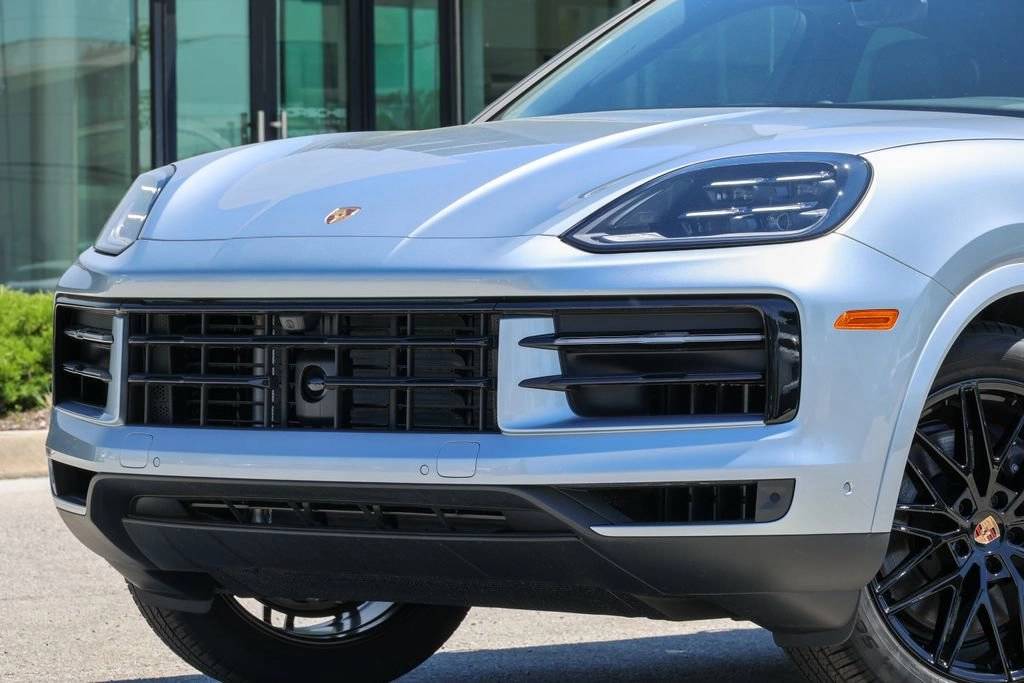 2026 Porsche Cayenne Coupe Base