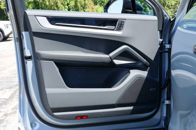 2026 Porsche Cayenne Coupe Base