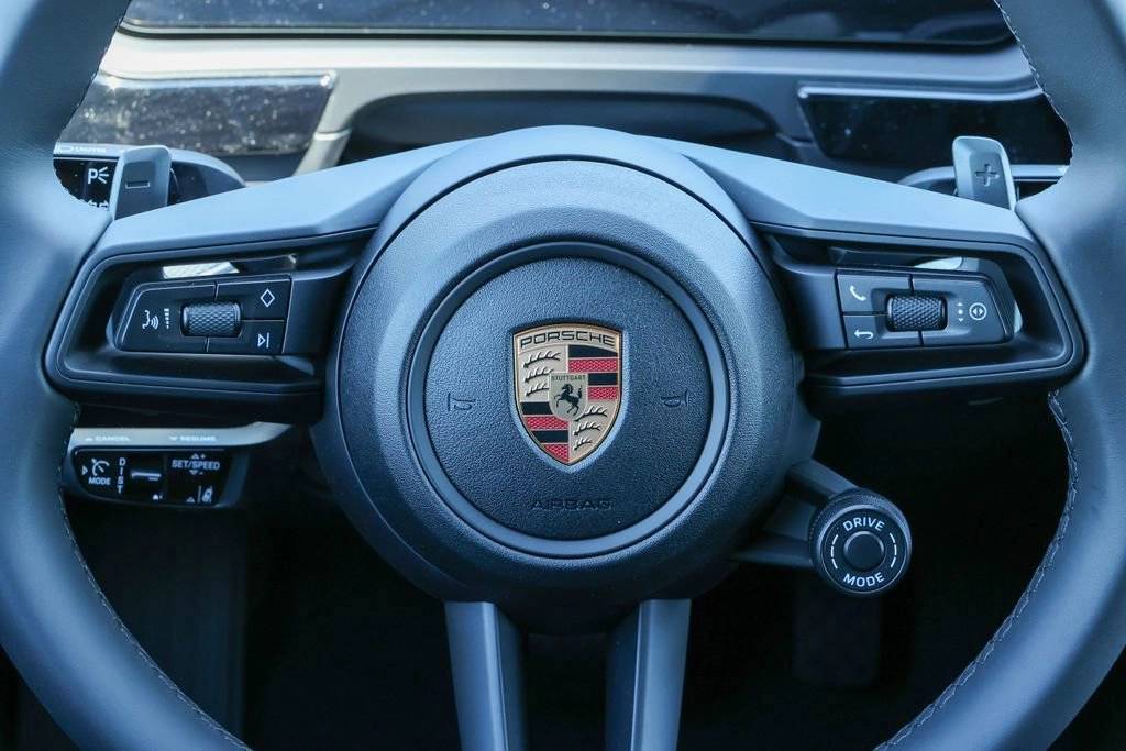 2026 Porsche Cayenne Coupe Base
