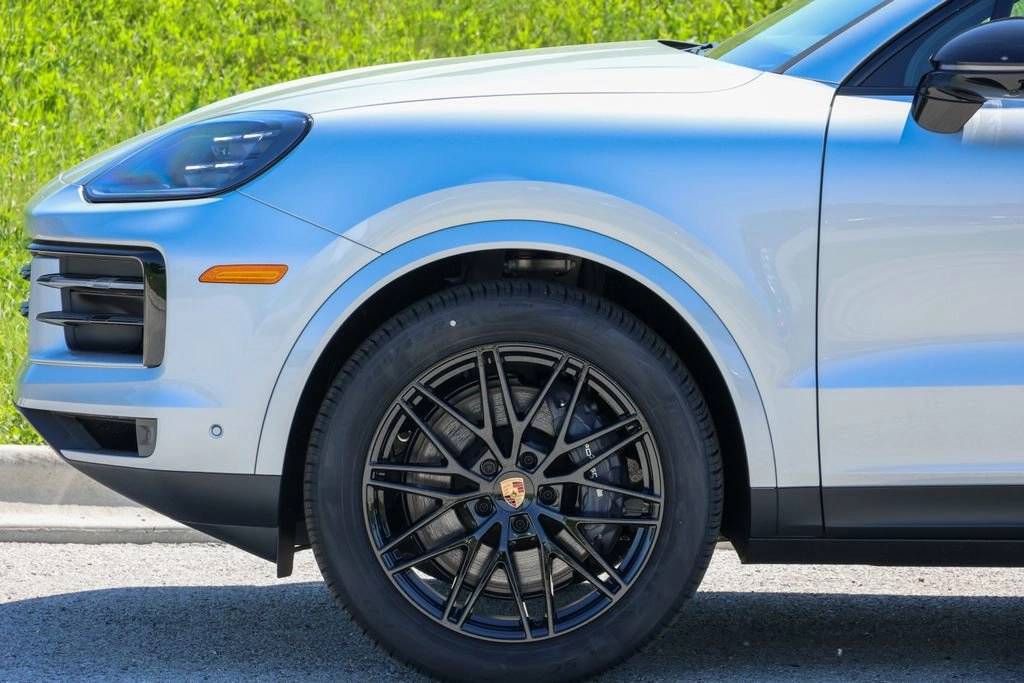 2026 Porsche Cayenne Coupe Base