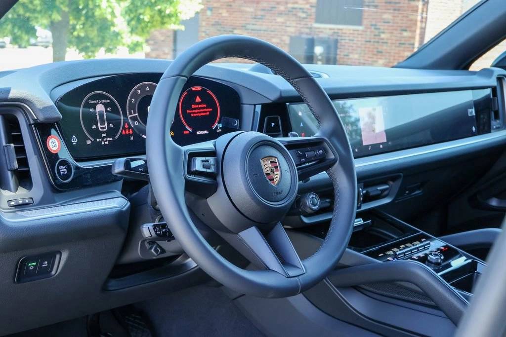 2026 Porsche Cayenne Coupe Base