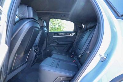 2026 Porsche Cayenne Coupe Base