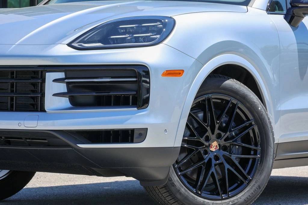2026 Porsche Cayenne Coupe Base