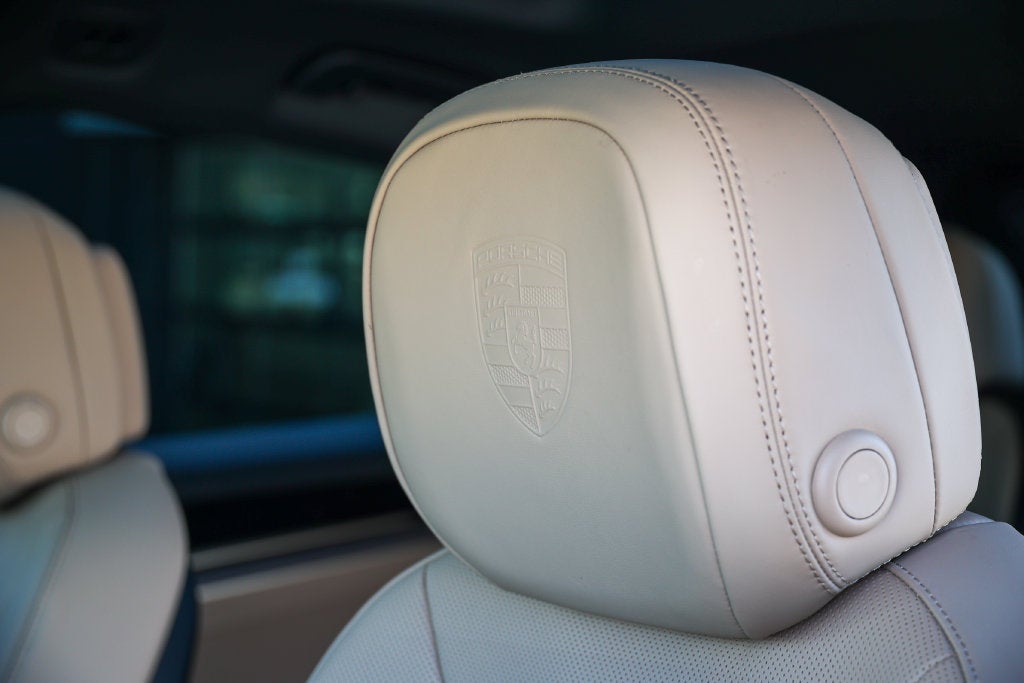 2026 Porsche Cayenne Coupe Base