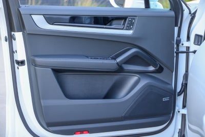 2027 Porsche Cayenne Coupe Base