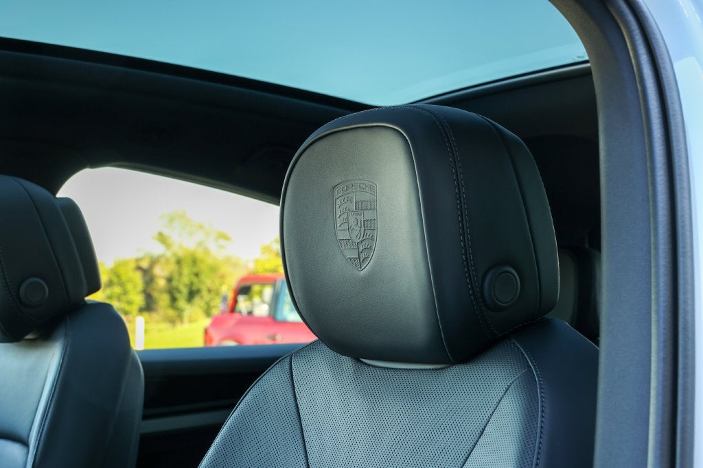 2027 Porsche Cayenne Coupe Base