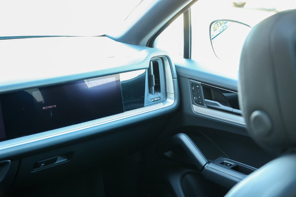 2027 Porsche Cayenne Coupe Base