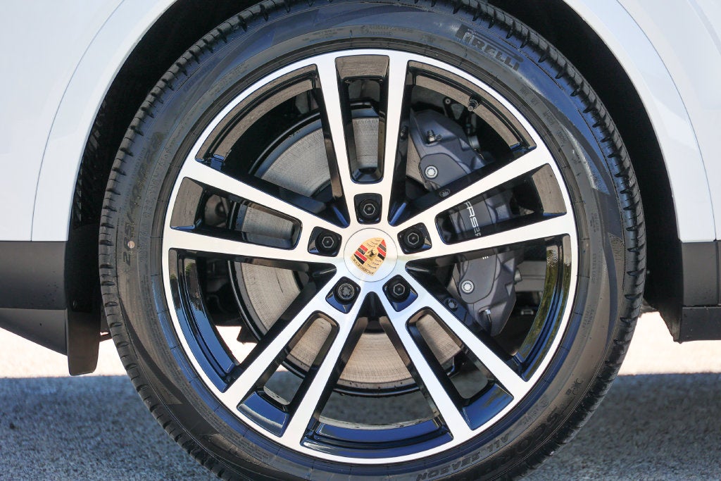 2027 Porsche Cayenne Coupe Base