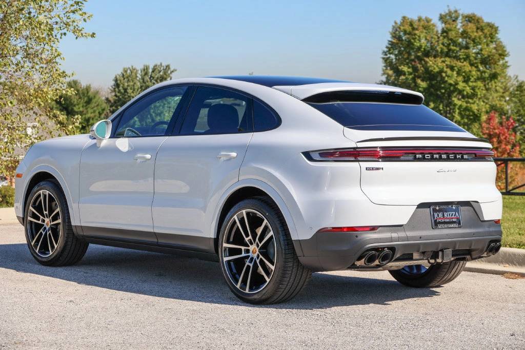 2027 Porsche Cayenne Coupe Base