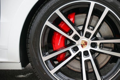 2026 Porsche Cayenne Coupe GTS