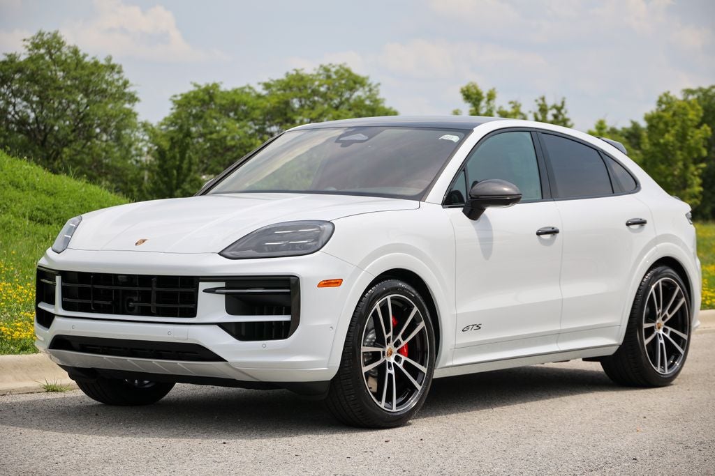 2026 Porsche Cayenne Coupe GTS