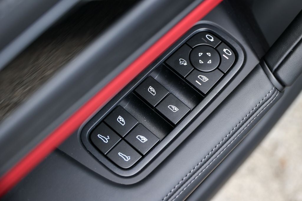 2026 Porsche Cayenne Coupe GTS