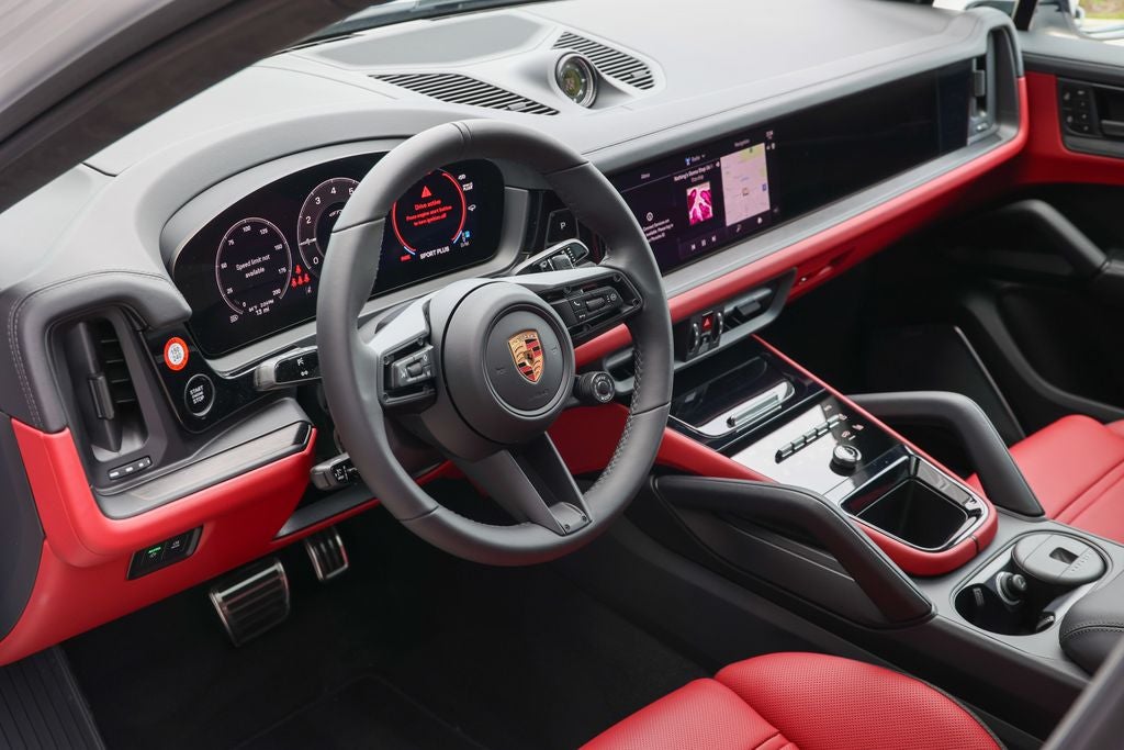 2026 Porsche Cayenne Coupe GTS