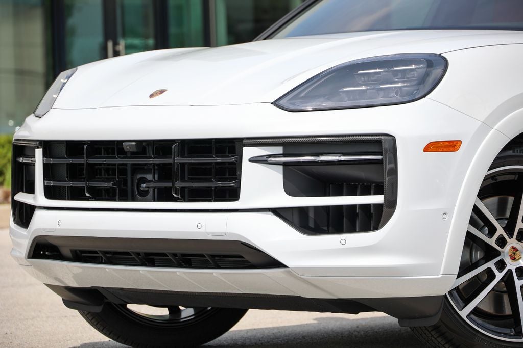 2026 Porsche Cayenne Coupe GTS