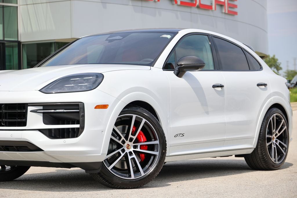 2026 Porsche Cayenne Coupe GTS
