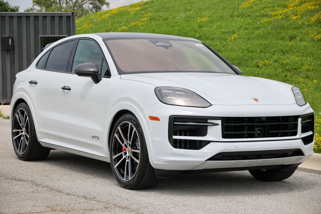 2026 Porsche Cayenne Coupe GTS