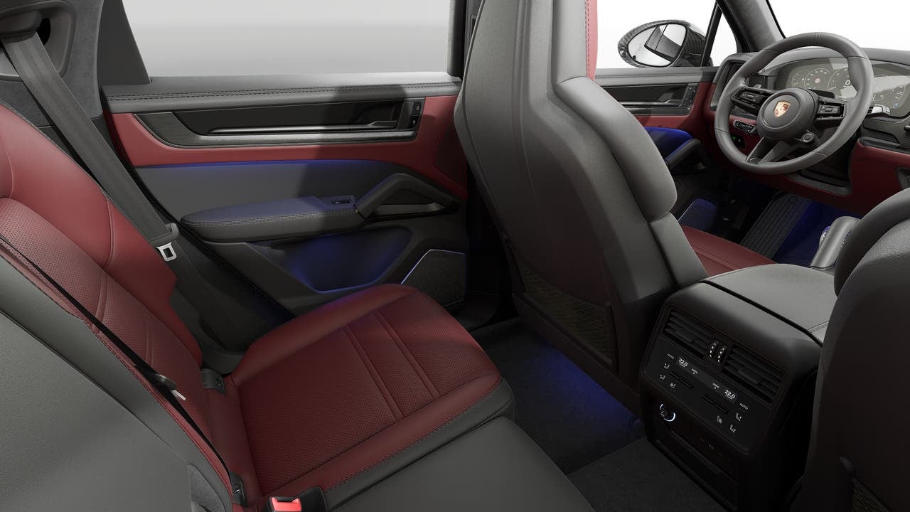 2026 Porsche Cayenne Coupe GTS