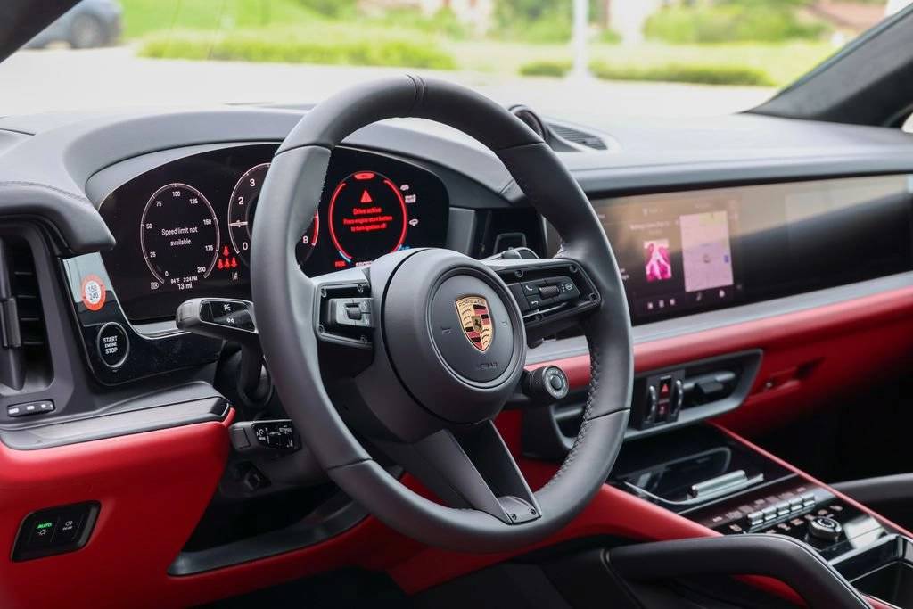 2026 Porsche Cayenne Coupe GTS