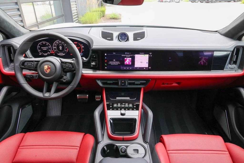 2026 Porsche Cayenne Coupe GTS