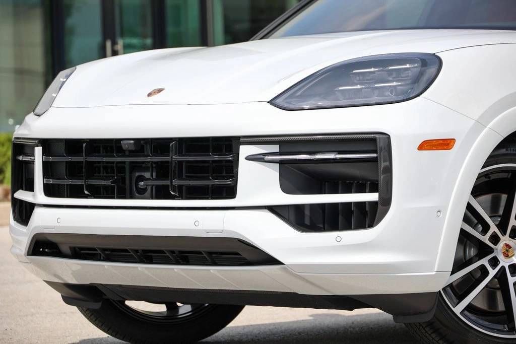 2026 Porsche Cayenne Coupe GTS