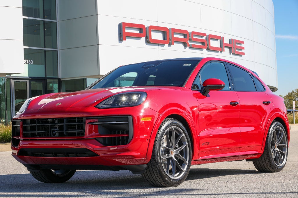 2026 Porsche Cayenne Coupe GTS